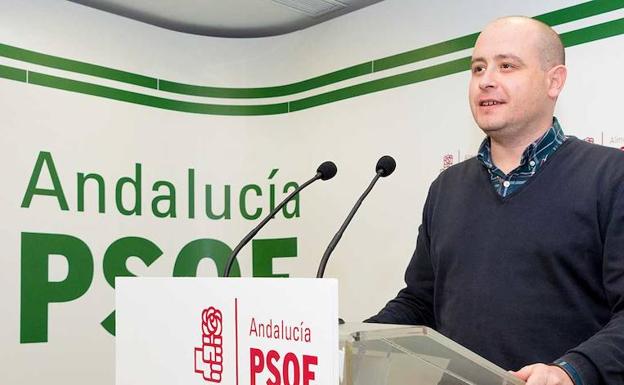 La dirección provincial del PSOE pidió a los cinco ediles que han dimitido en El Ejido que continuaran hasta final de mandato