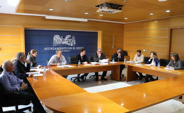 El parque de Levante de Almerimar contará con mayor zona de juegos