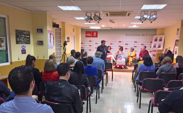 El PSOE pone de relieve las asignaturas pendientes en materia de feminismo