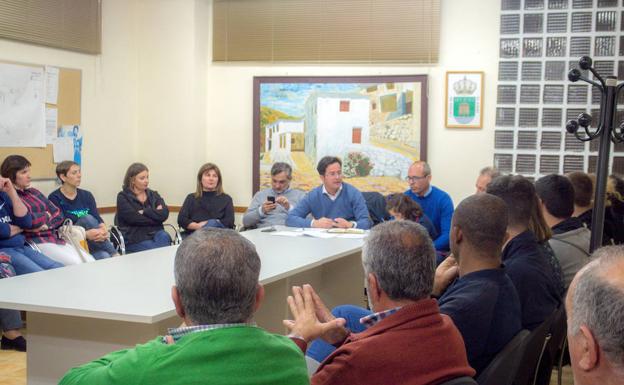 El Ayuntamiento construirá un parque en Santa María del Águila de 38.000 metros