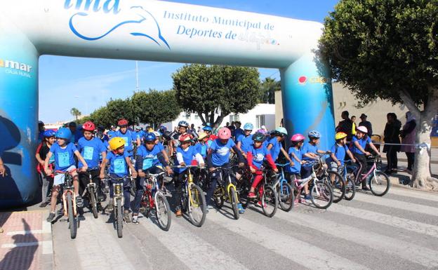 Las Norias celebra su Día de la Bicicleta