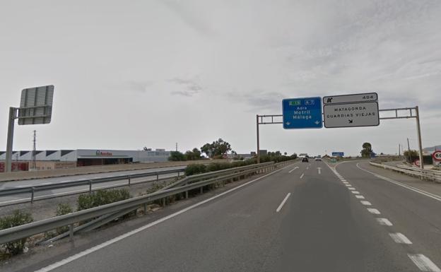 Roban una furgoneta en la A-7 en El Ejido a punta de pistola
