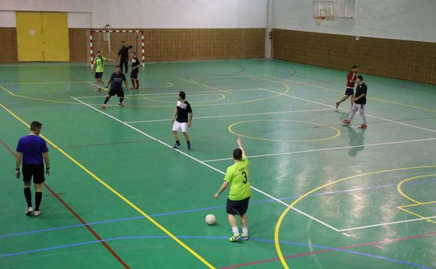 Últimos días para apuntarse a la Liga de Fútbol Sala del Instituto Municipal de Deportes