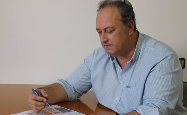 El Ayuntamiento saca a licitación un estudio para regular aparcamientos en el centro de la ciudad