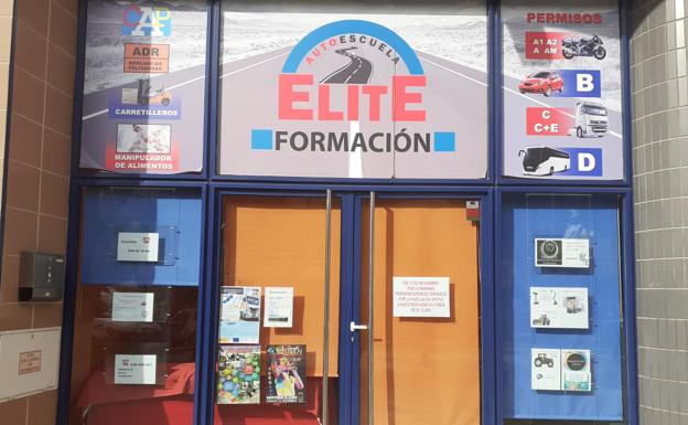 El comercio de El Ejido evita mirar al paro del sector agrario