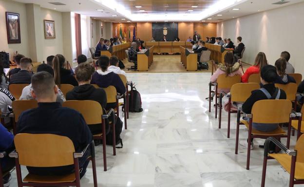El Ejido celebra el Día Internacional de los Derechos del Niño con un Pleno Infantil