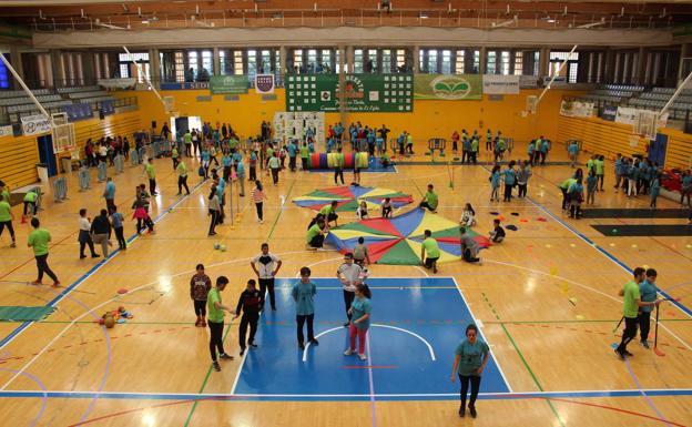 Más de 1.000 personas disfrutan de la fiesta del deporte inclusivo en El Ejido