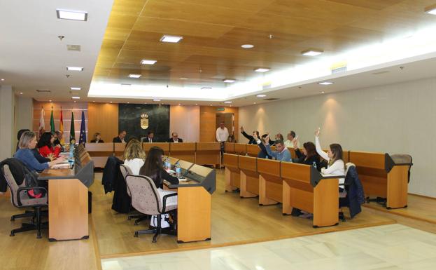 La educación preocupa y centra una parte importante del Pleno ejidense
