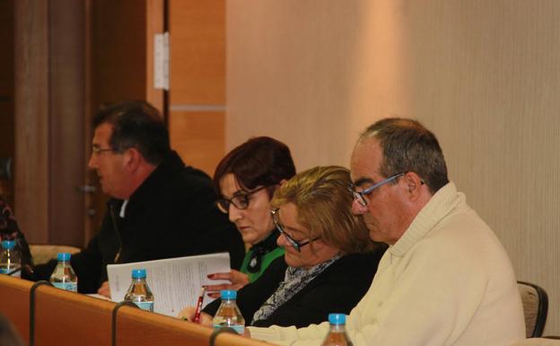 El PSOE critica que la falta de Plenos Ordinarios deja fuera destacadas mociones