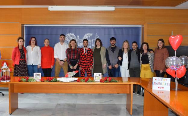 Ayuntamiento y comercios lanzan la campaña 'Enamórate' por San Valentín