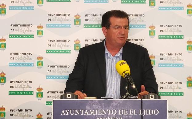 El PSOE de El Ejido pide una desinfección de las zonas de asentamiento o barrios más vulnerables