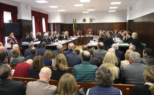 El juicio por el Caso Poniente se reanudará el 7 de mayo