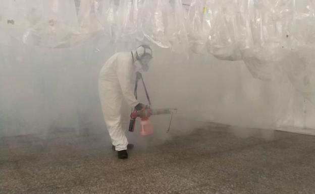 La Plataforma 'Si tu caes caigo yo' pone a disposición de los sanitarios EPIS y materiales de protección