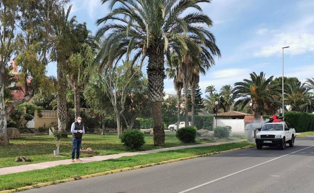 El Consistorio de El Ejido pide a los vecinos de Almerimar aplicar medidas para la erradicación de los mosquitos en las zonas privadas