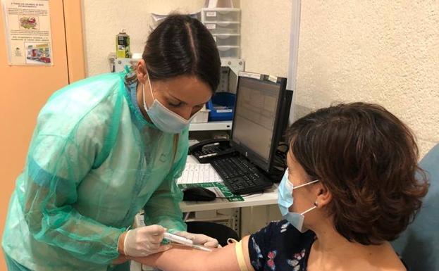 La Policlínica realiza test rápidos para detectar el Covid-19 según los protocolos de Sanidad