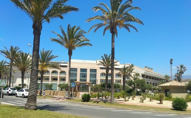 Los hoteles del núcleo de El Ejido abren sus puertas