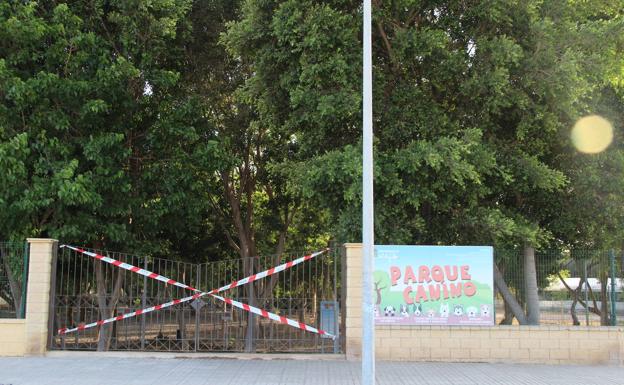 El parque canino de El Ejido se mantendrá cerrado hasta final del estado de alarma