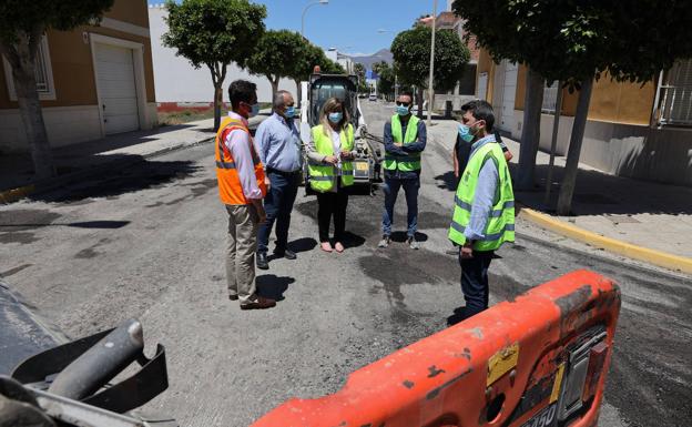 Finalizan las obras de reasfaltado de calles en Balerma