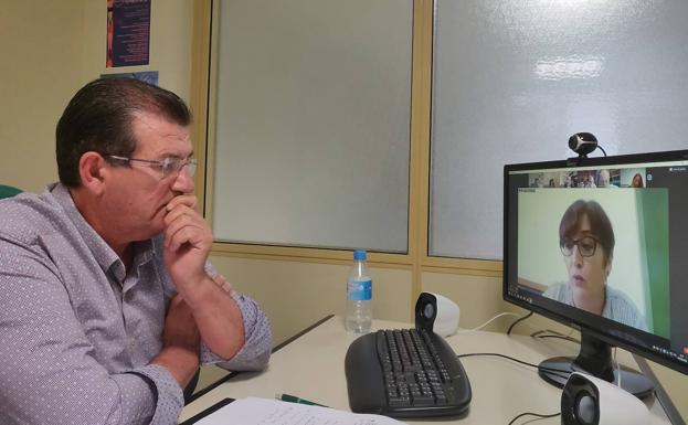 Los grupos municipales en el Ayuntamiento de El Ejido piden a la Junta el refuerzo del sistema sanitario