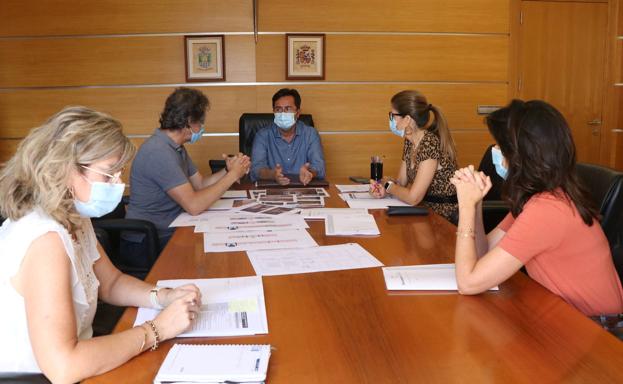 El gobierno estudia propuestas para convertir el antiguo Teatro en centro juvenil de referencia