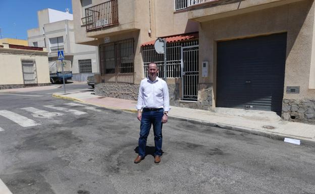 Ciudadanos El Ejido reclama el asfaltado de las calles Domiciano y Marco Aurelio