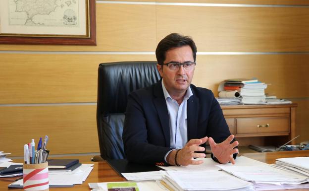 Góngora: «Yo, a día de hoy, considero injustificada la petición de cese de Rosa María Martín»