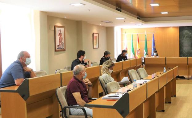 El Ayuntamiento de El Ejido incrementa el control del ocio nocturno