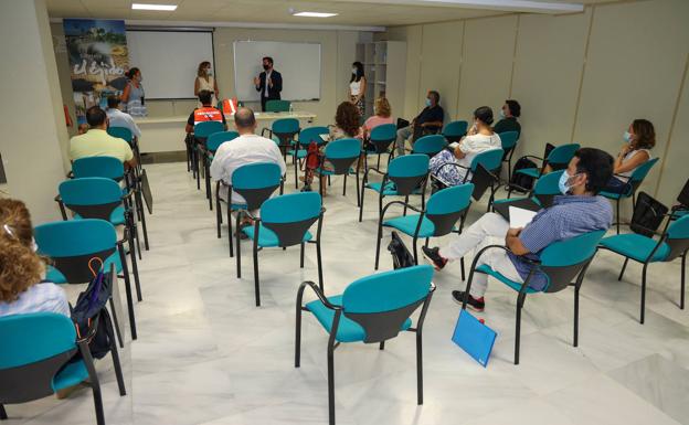 El Ayuntamiento de El Ejido habilitará la semana próxima a diez equipos de informadores