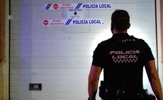 La Policía Local cierra tres establecimientos de restauración por saltarse las medidas frente a la Covid-19