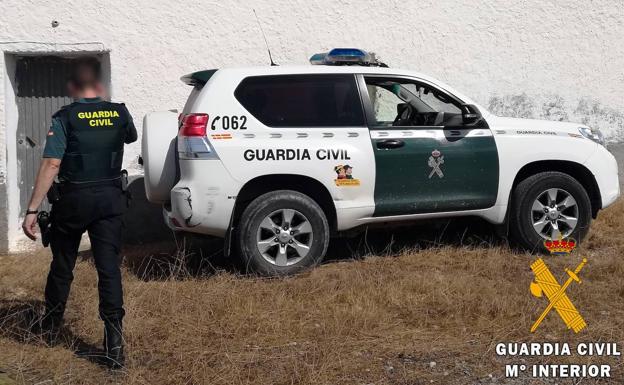 La Guardia Civil frustra un robo con fuerza y detiene in situ a los autores en Las Norias