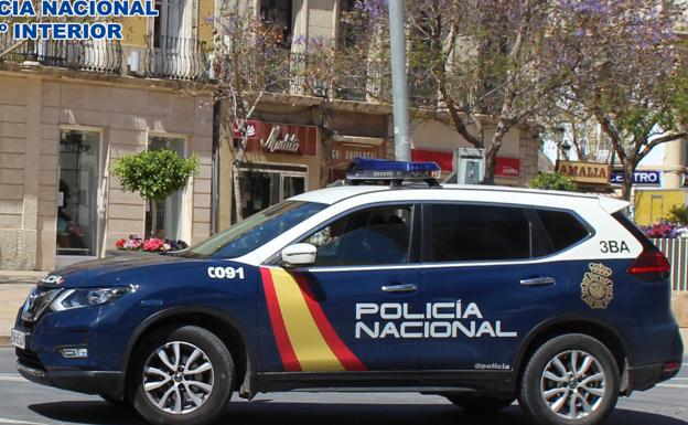 La Policía Nacional detiene a dos ladrones en Almería y El Ejido, tras varios robos violentos