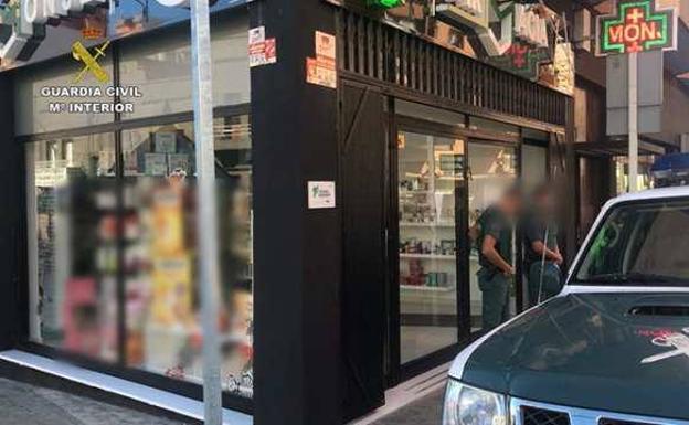 Detenido en Las Norias de Daza a un como autor de dos robos con violencia o intimidación en una farmacia