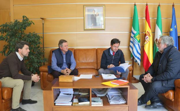 El Pleno aprueba que el municipio de El Ejido se adhiera a la Mesa del Ferrocarril