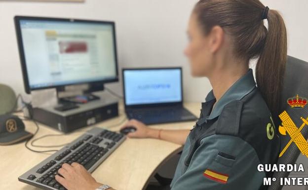 Detenido por pegar a su pareja tras cometer un robo en El Ejido