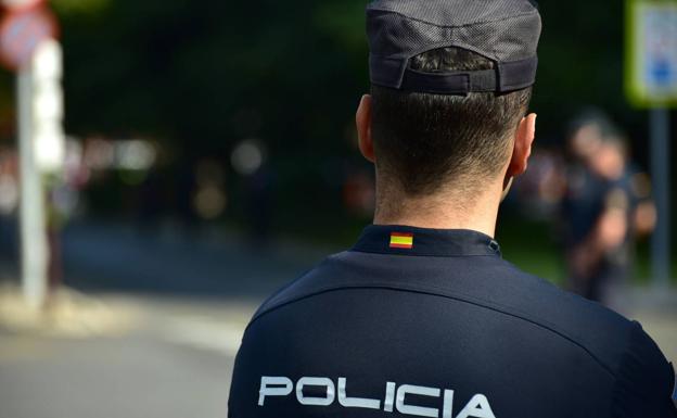 Dos detenidos en El Ejido mientras realizaban un pase de droga