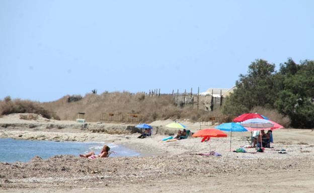 El Ejido exige a Costas máxima prioridad en las actuaciones en la playa de Guardias Viejas