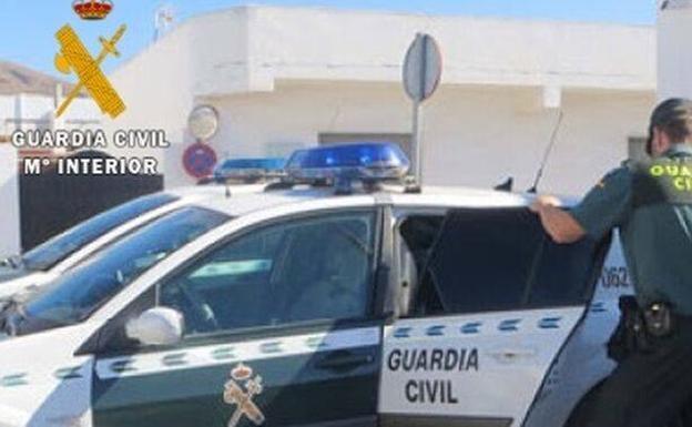 Detenido tras ser sorprendido robando 2.500 euros en un establecimiento de El Ejido