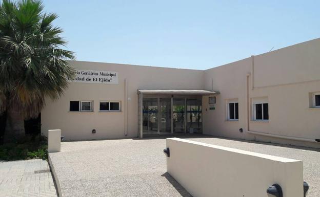 El Ejido amplía en casi medio millón la aportación a la Residencia para gastos frente a la pandemia