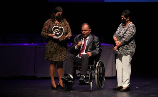 El Hospital de Poniente revive 25 años de historia