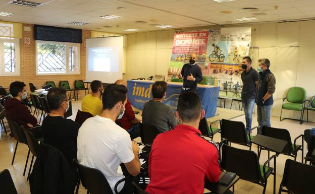 La psicología deportiva se abre paso en las escuelas municipales