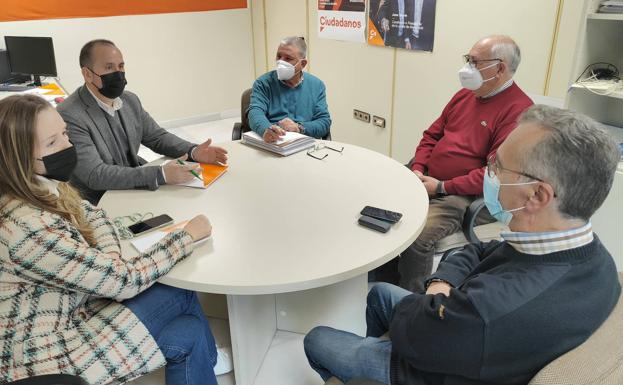 Cs apoya las reivindicaciones de Balerma y estará el 17D en la manifestación ante Costas