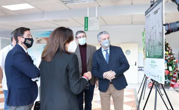 La AECC muestra en el Poniente su medio siglo de investigación