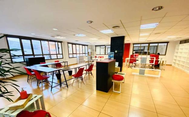 Charla sobre disciplina positiva en Coworking El Ejido