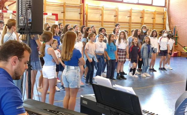 El IV Festival Benéfico de Primavera del SEK Alborán ayudará a los niños de Argar