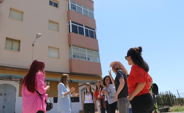 El programa municipal 'Cuidando El Ejido' actúa en 85 comunidades de vecinos