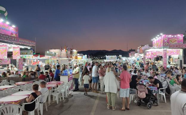 'La Banda del Capitán Inhumano' echa el cierre a los conciertos gratuitos de Feria