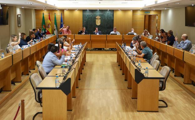 El Ayuntamiento mejorará la accesibilidad de las personas sordas a los servicios municipales