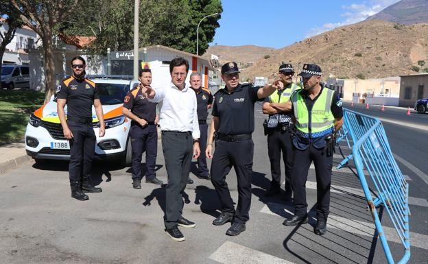 Policía y Protección Civil velan por la seguridad de los peregrinos a su paso por El Ejido