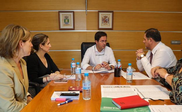 La Junta se planta y lanza un ultimátum a la constructora del colegio de Almerimar