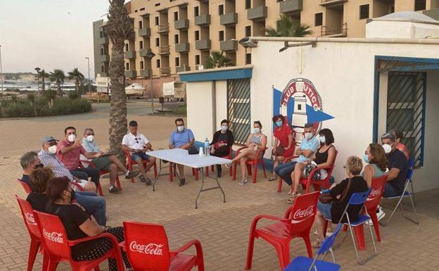 Balerma pide a los partidos políticos apoyo para que una partida de los PGE sea para su playa